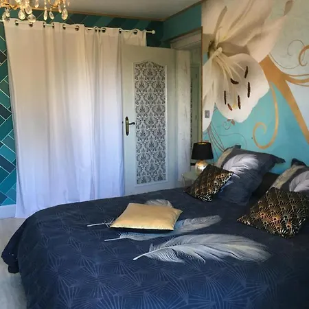 La Loge De ,esprit Design Et Deco Pour 6 Personnes * Bellerive-sur-Allier